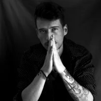 roystonee01's Profile Pic