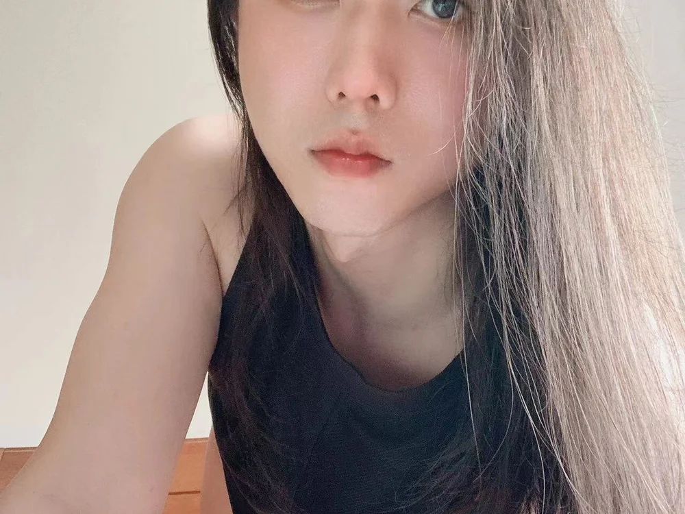 liliwang03 offline chatszobája