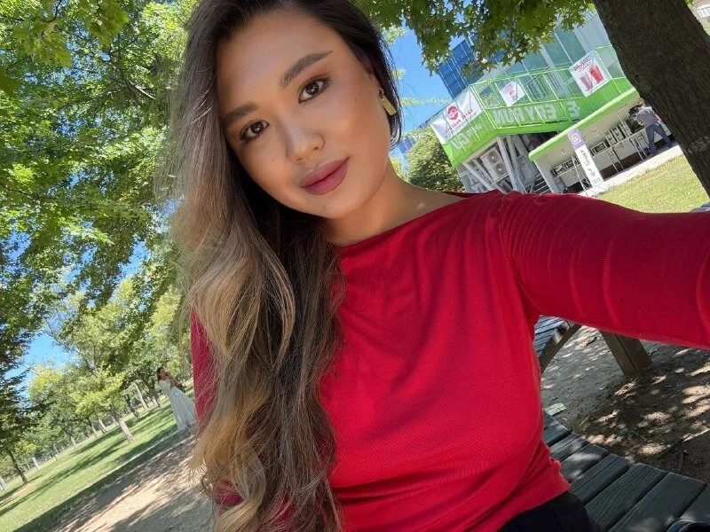 sara_aan Offline chat-huone