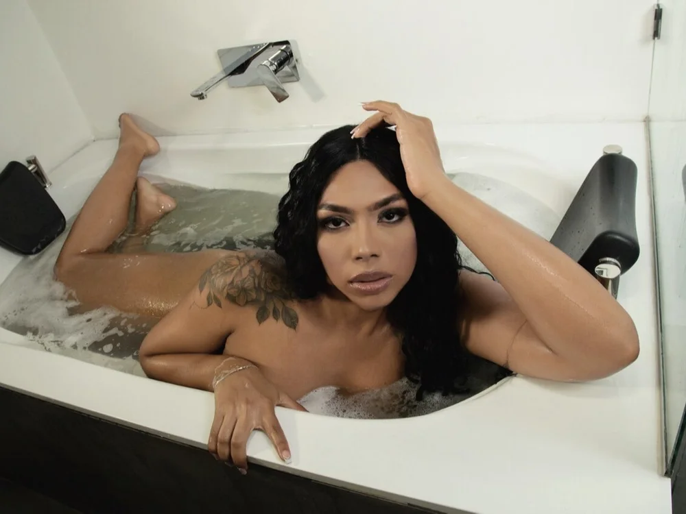 bunny_nicolle offline chatrum