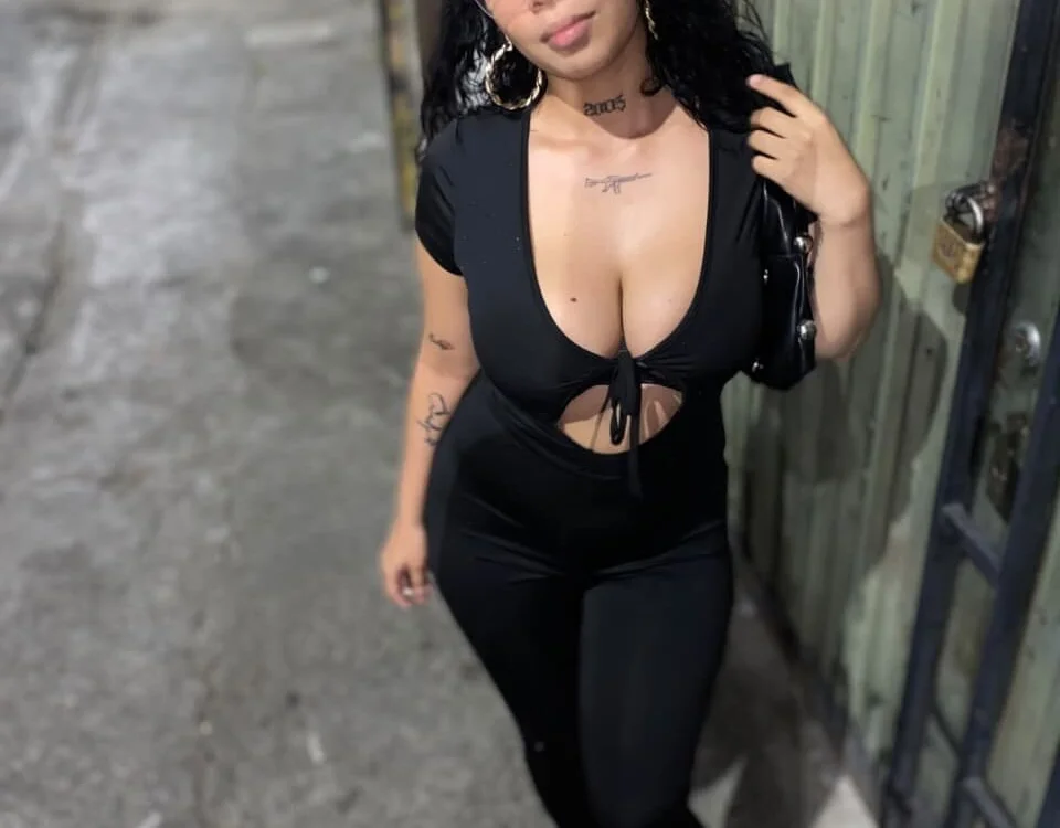 Scarlet_Blazee_ Offline Chatraum