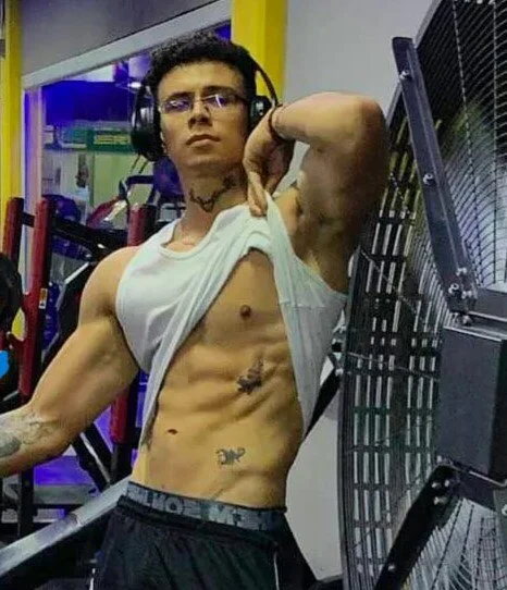 NoahhBrown offline chatrum