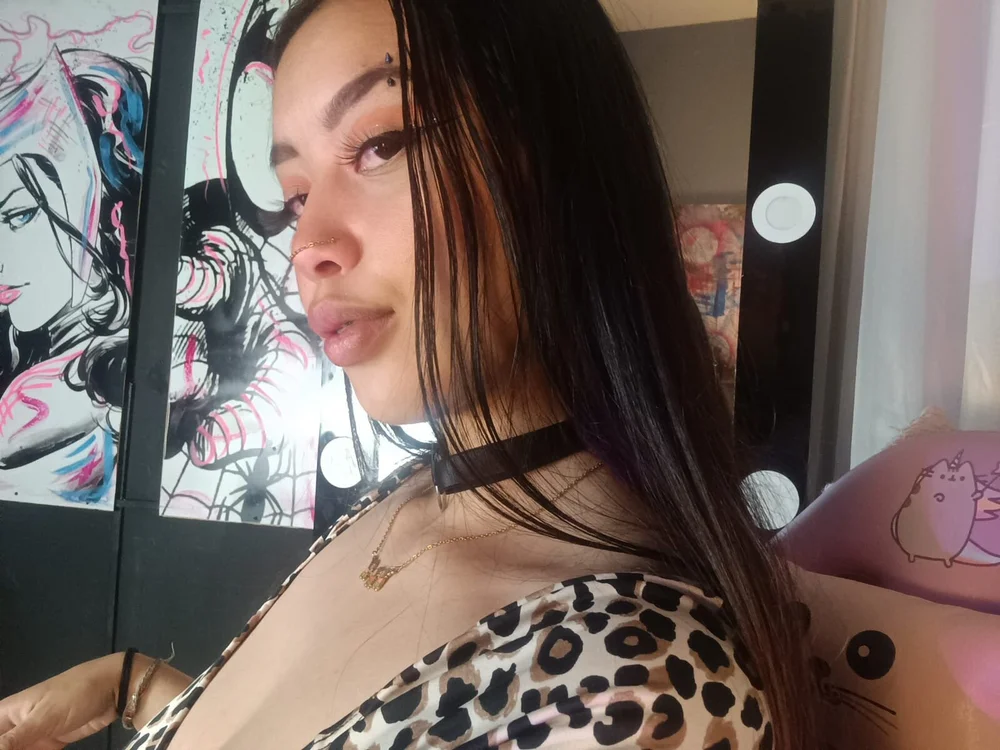 Chatroom hors ligne de Viioleett_cum